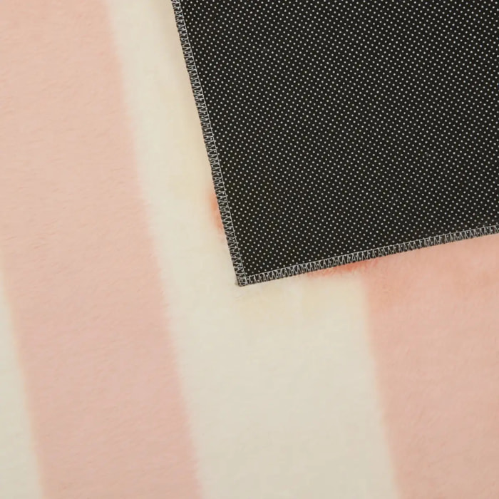 Tapis fourrure Couka rectangulaire 100x150cm
