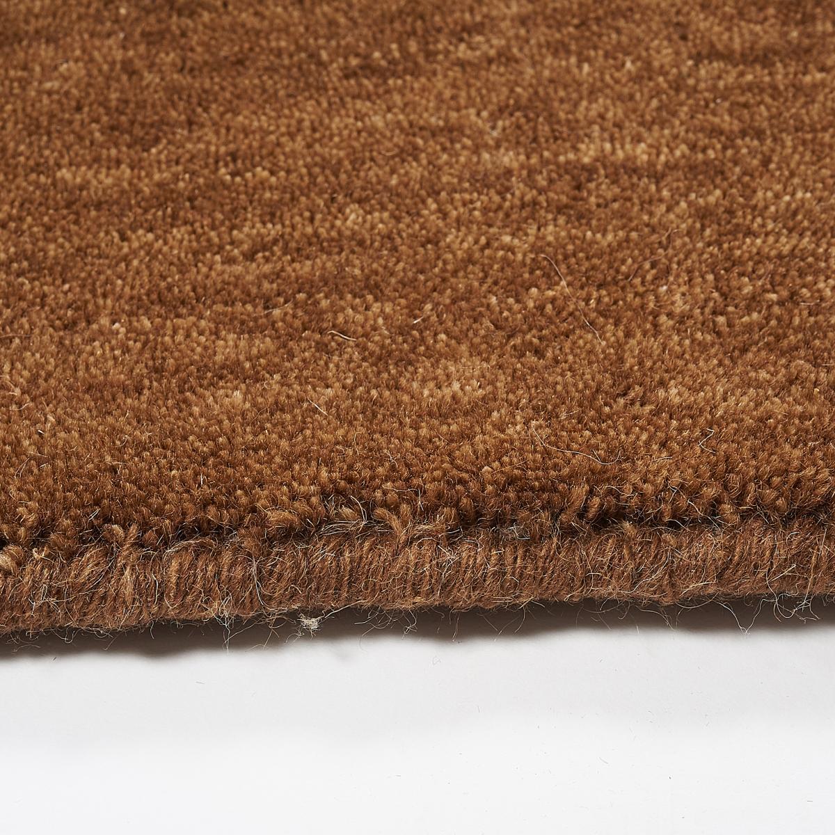 Authentique tapis d'orient, Gabbeh noué à la main en laine