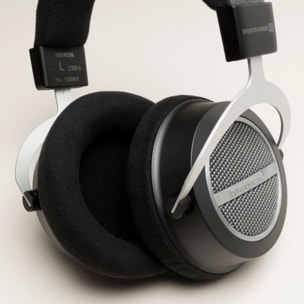 Casque BEYERDYNAMIC AMIRON HOME N&M
