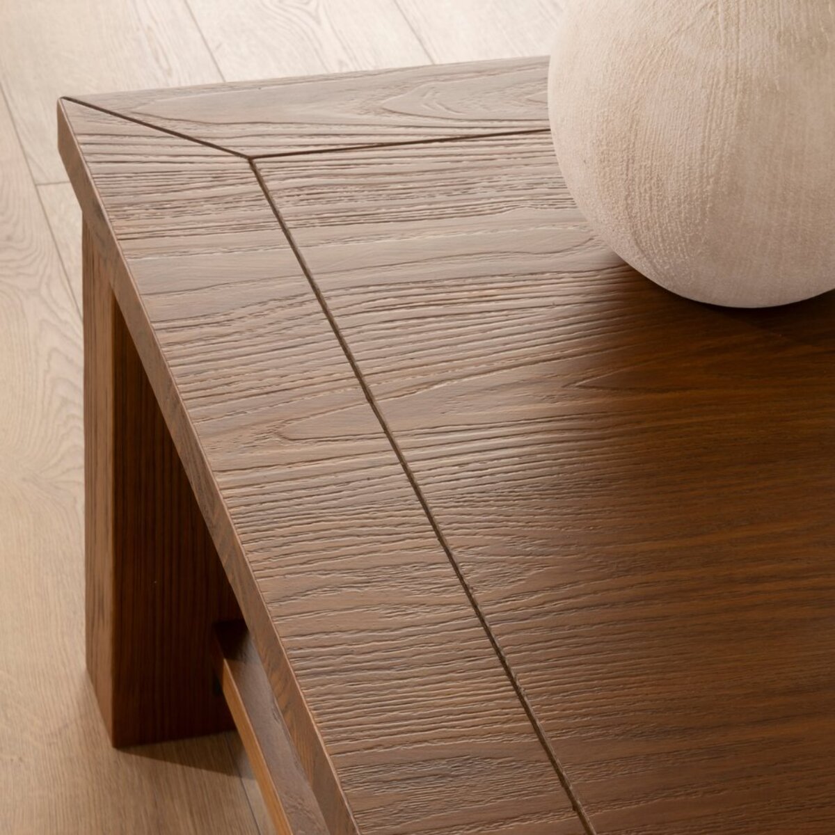 Table basse Tulum -bois massif d'araucaria-couleur noyer 130 x 45 x 80 cm