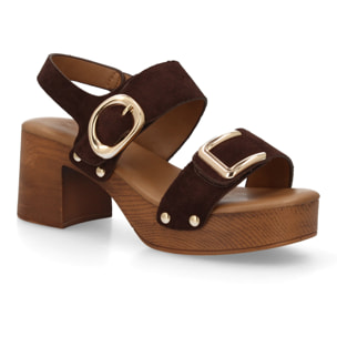 Sandalia plataforma hebillas mujer madera y tachuelas