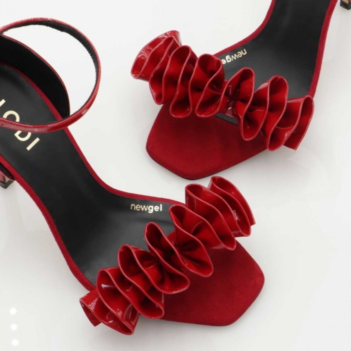 SANDALIAS ROJAS WEST