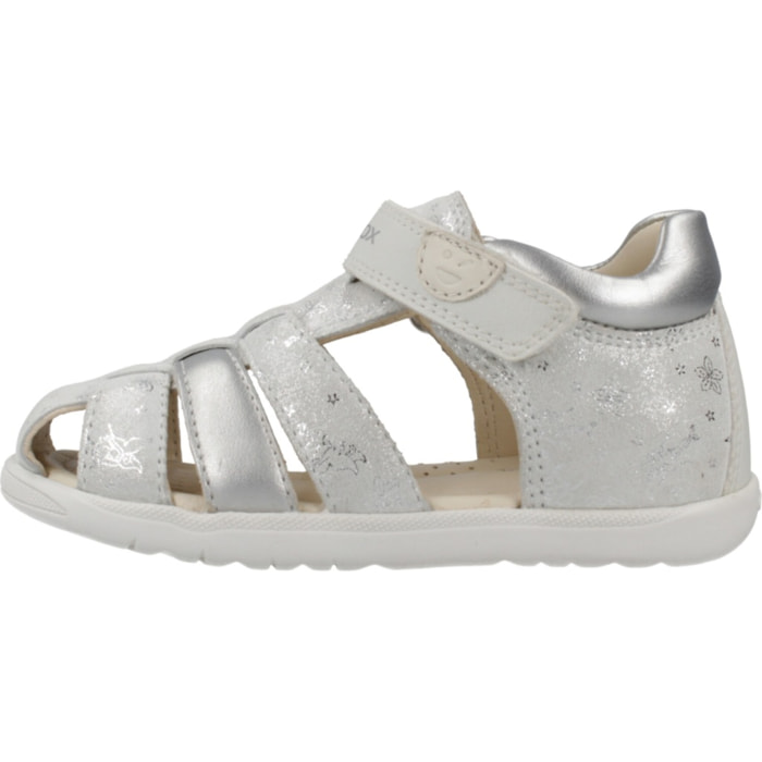 Sandalias Niña de la marca GEOX  modelo B SANDAL MACCHIA GIR PLATA