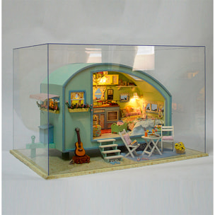 Caravana, un viaje por el tiempo. Maqueta 3D, realista con gran detalle y luces led.