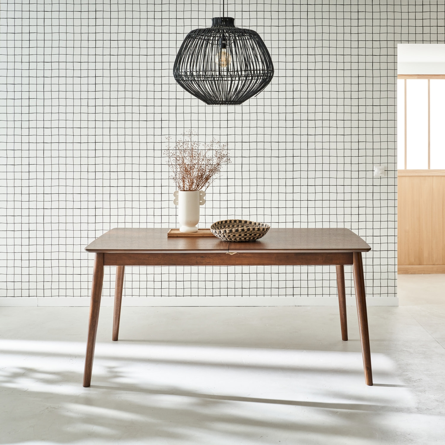 Table à manger rectangulaire extensible bois d'hévéa et placage chêne 6-8 places LINA