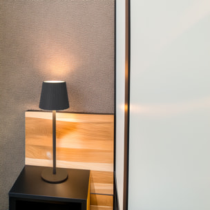 Well Home Lámpara de mesa Gris LED Recargable con 32 Luces Blancas cálidas y 4 niveles de Brillo Ø10,5x36,2cm