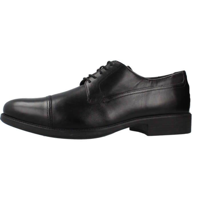 Zapatos de Vestir Hombre de la marca GEOX  modelo 112863 NEGRO