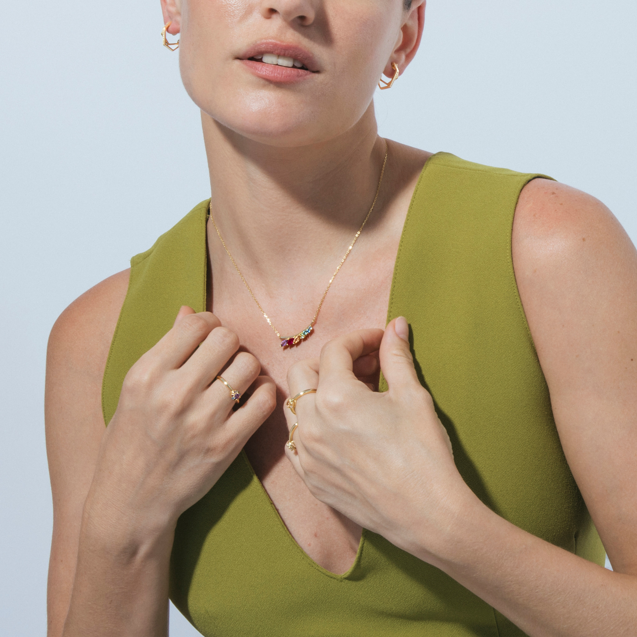 Anillo Aldra acabado oro amarillo 18k