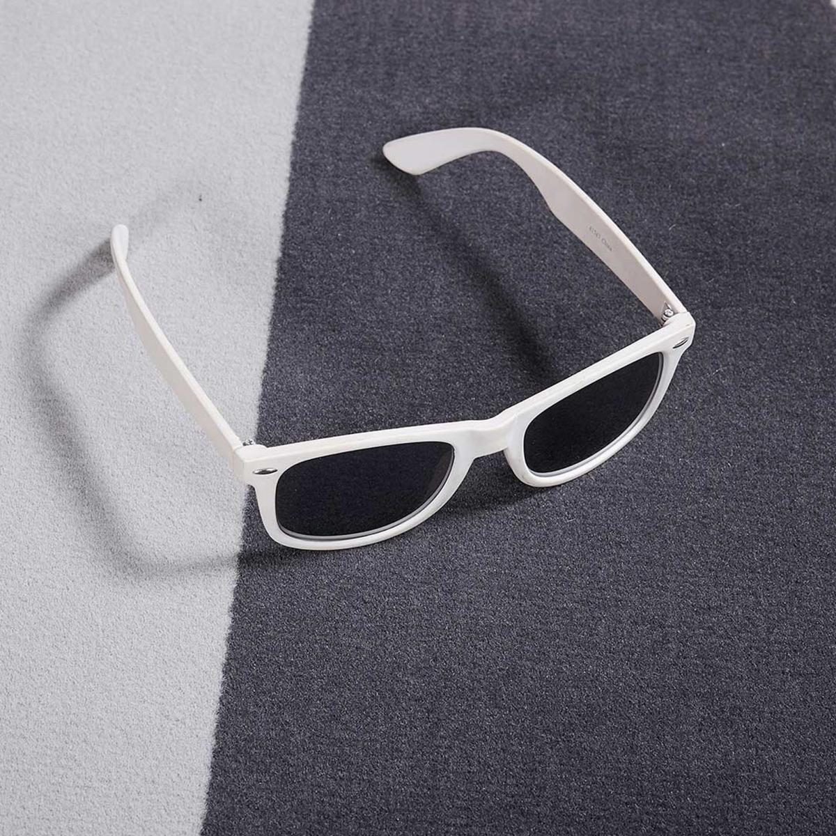 Tapis salon et chambre tissé motif géométrique CEJE