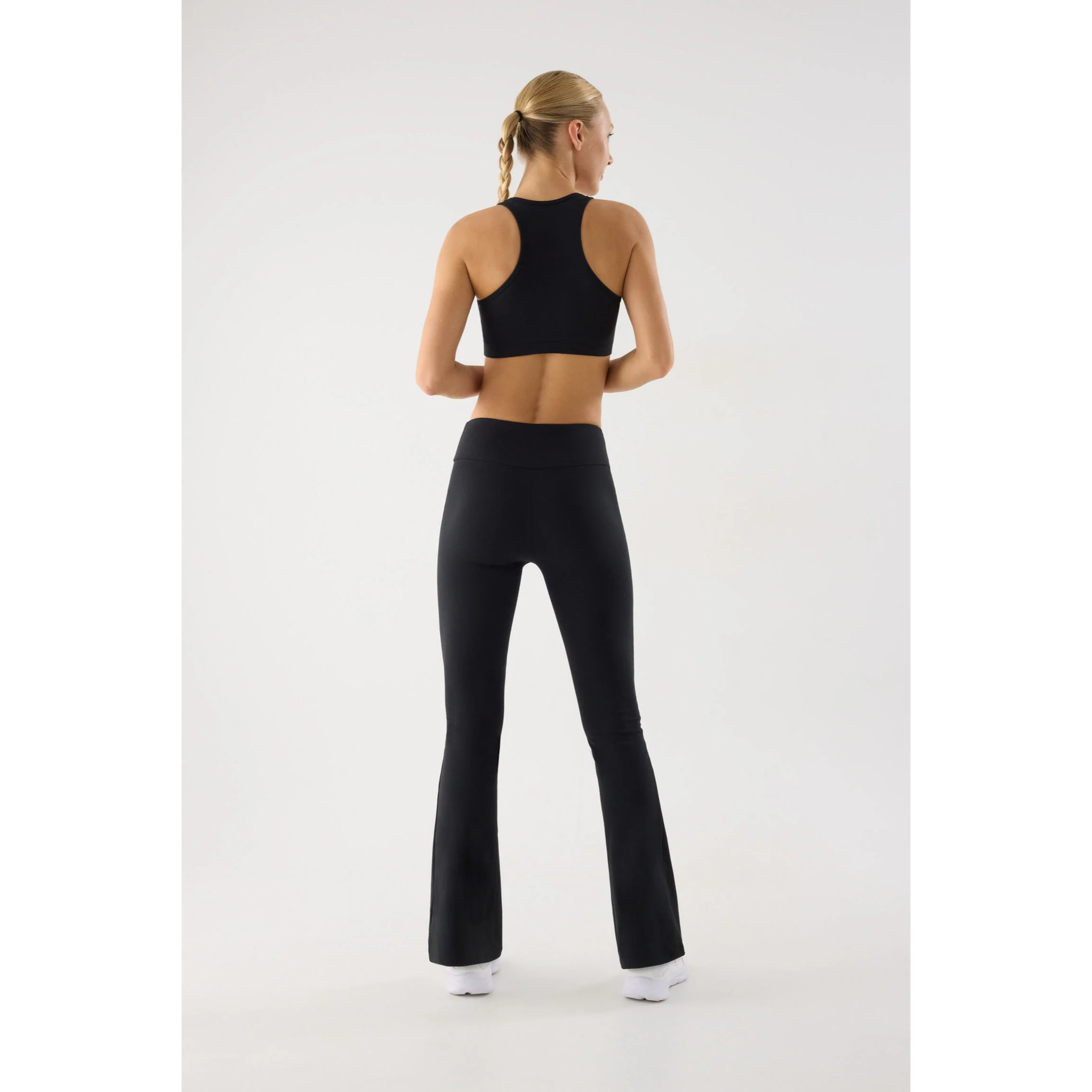 Pantalone sportivo flare