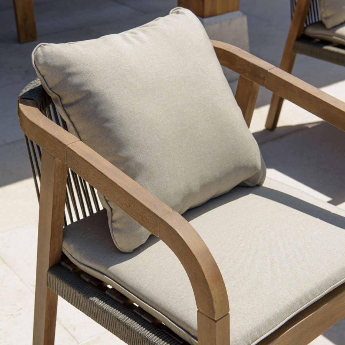 CELESTIN - Lot de 2 fauteuils acacia/cordage synth. vert sapin/coussins