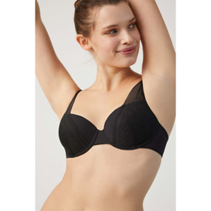 Reggiseno imbottito con ferretto in pizzo nero, coppe B e C