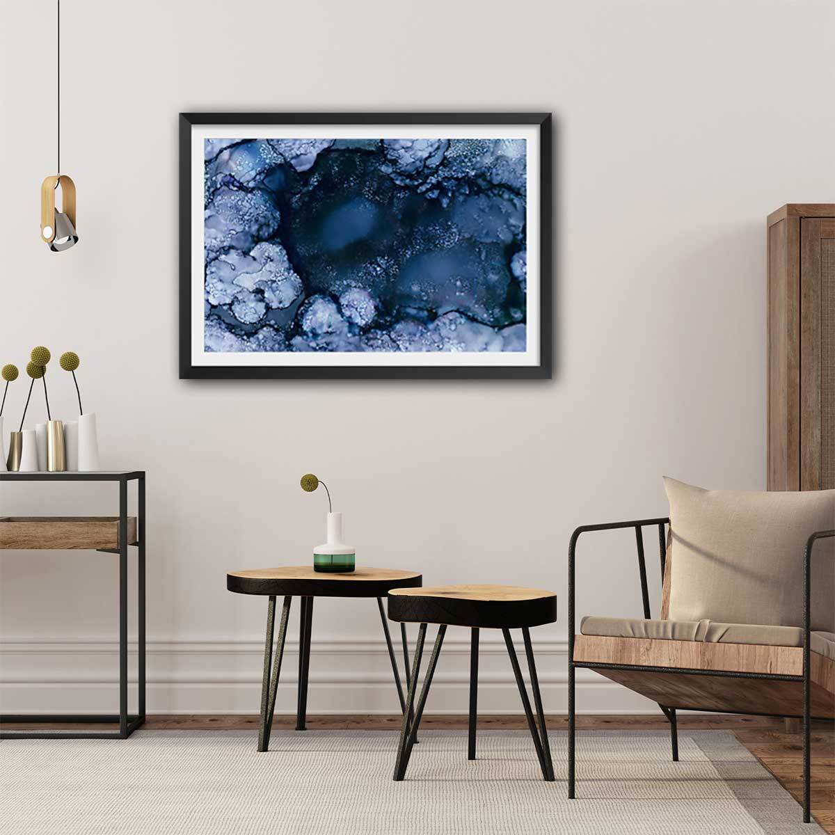 Poster blue space Affiche sous cadre noir