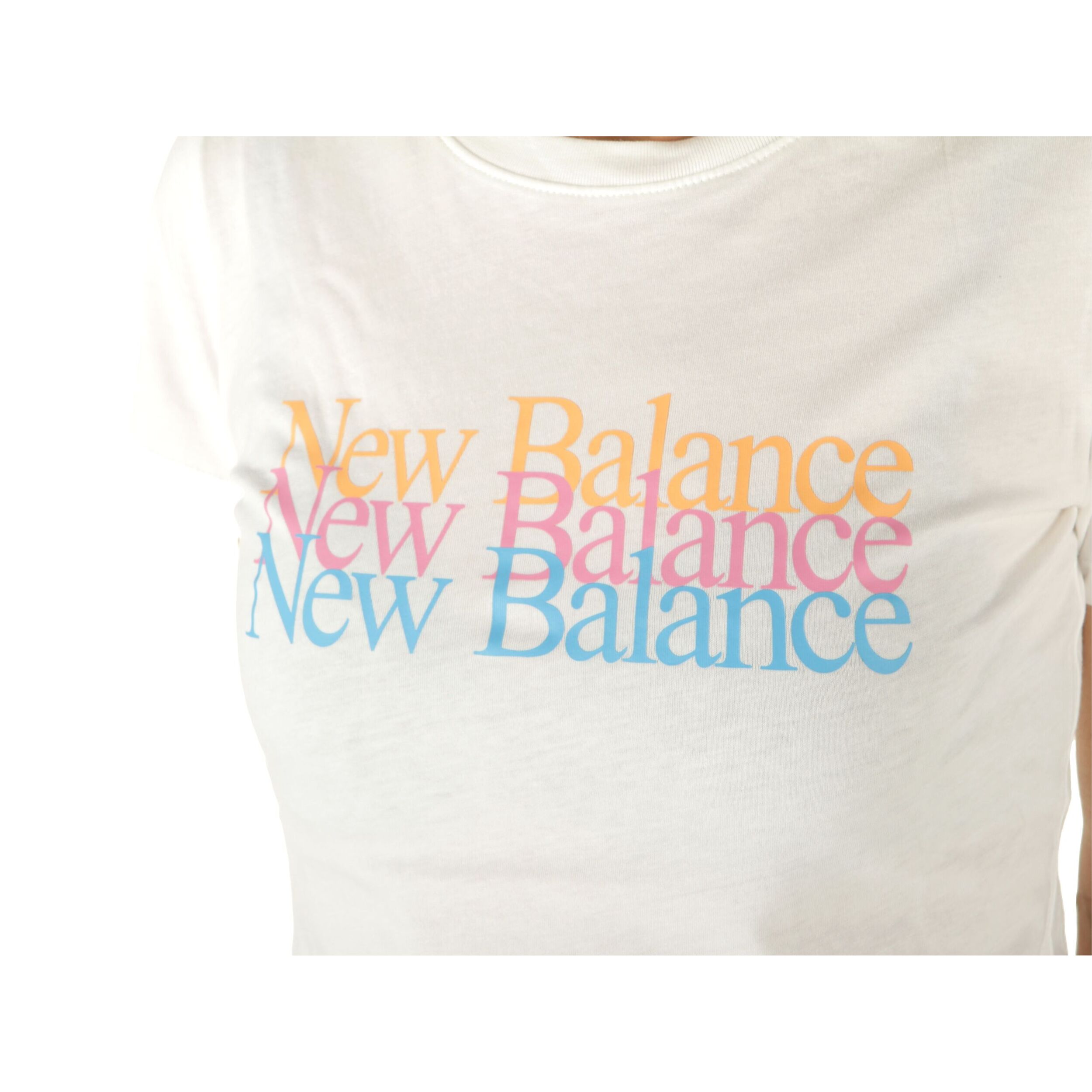 T-Shirt New Balance Essentials Celebrate Tee Bianco